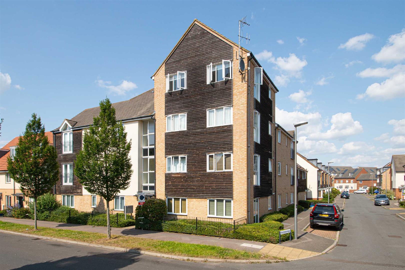 1 bed property in Warwick Avenue, Milton Keynes